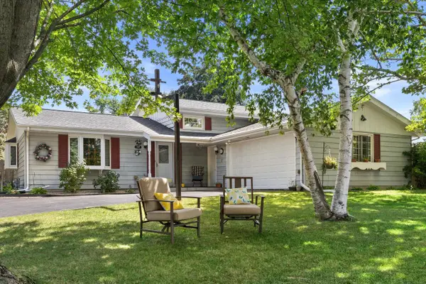 1129 Bluebird LANE, Union Grove, WI 53182