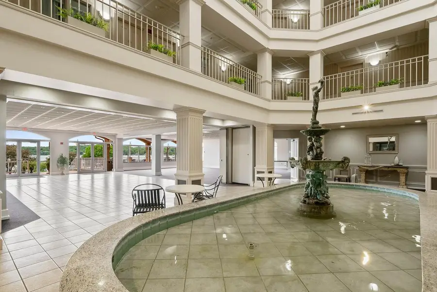 335 Wrigley DRIVE #413, Lake Geneva, WI 53147 - #3