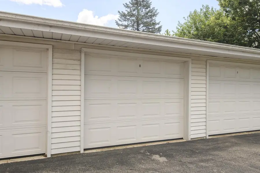1320 Camden WAY #2, Waukesha, WI 53186 - #2