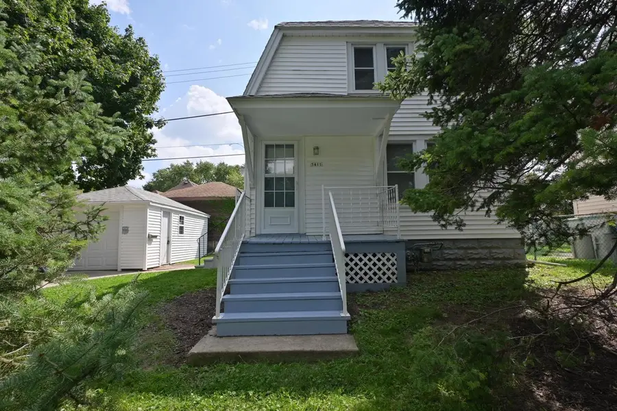 5411 W Wells STREET, Milwaukee, WI 53208 - #3