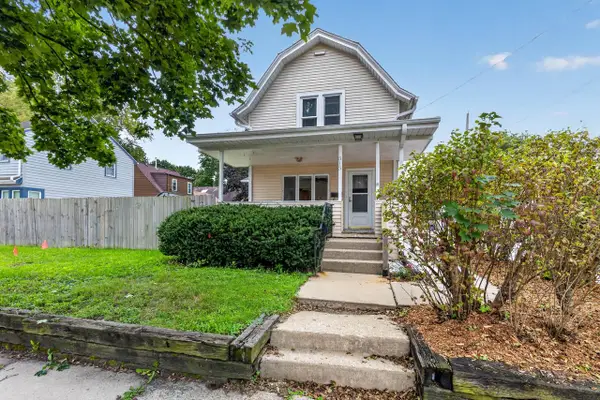 313 E Laflin AVENUE, Waukesha, WI 53186