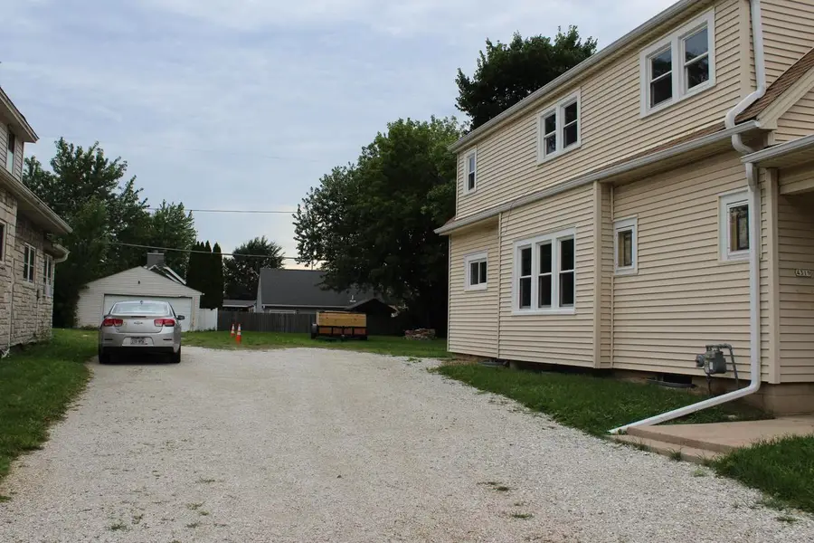 4319 S Quincy AVENUE, Milwaukee, WI 53207 - #3