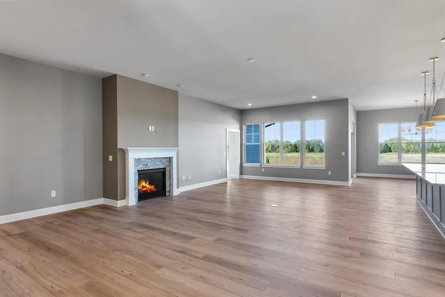 1731 N River CIRCLE, River Hills, WI 53217 - #3