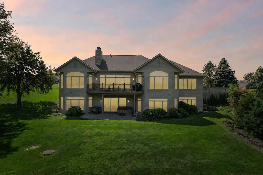 194 Crooked Stick PASS, North Prairie, WI 53153 - #2