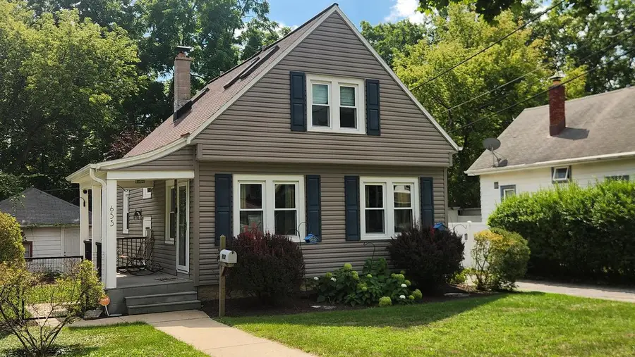 653 S Oak Park COURT, Milwaukee, WI 53214 - #2