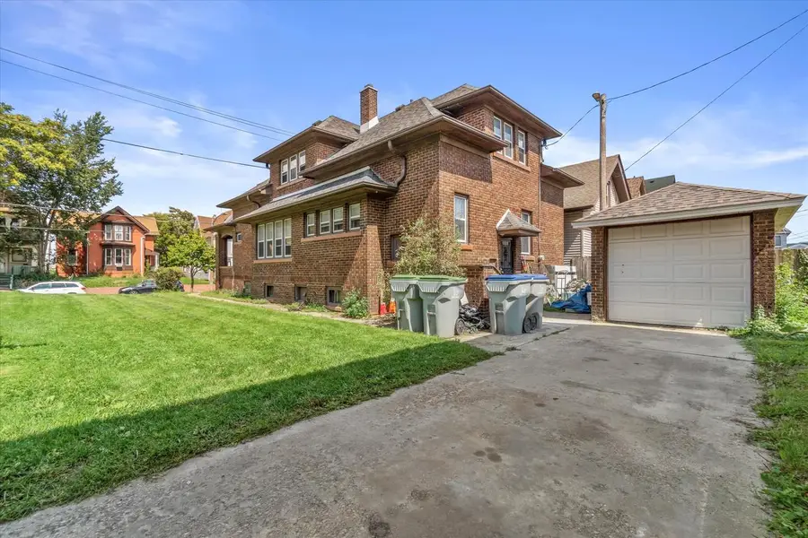 2031 W Pierce STREET #2037, Milwaukee, WI 53204 - #2