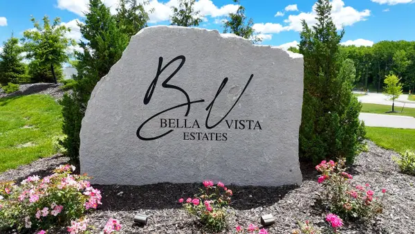 N66W21310 SWEET CLOVER DRIVE #Lt49, Menomonee Falls, WI 53051