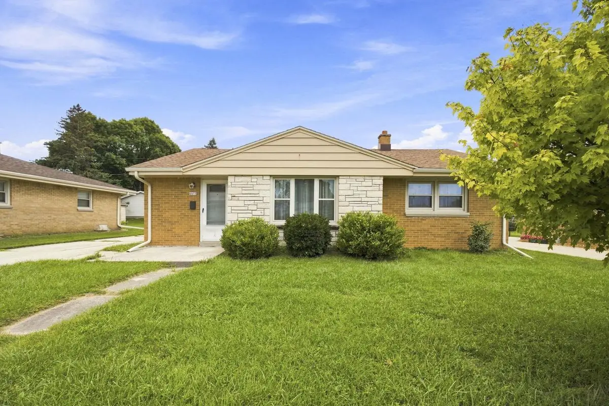 4453 S 66th STREET, Greenfield, WI 53220 - #1