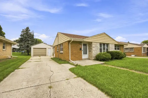 4453 S 66th STREET, Greenfield, WI 53220