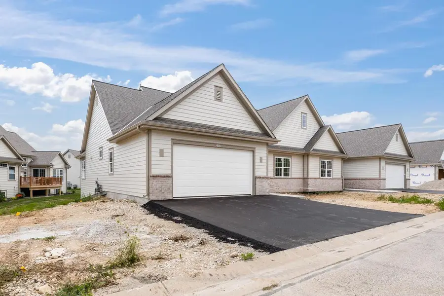 1797 Cedar Ridge DRIVE #215-2, Slinger, WI 53086 - #2