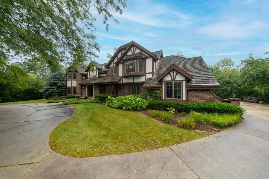 3510 W River COURT, Mequon, WI 53092 - #2