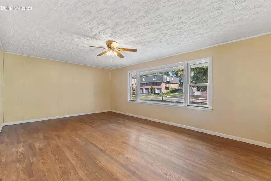 1915 Miller STREET, West Bend, WI 53095 - #3