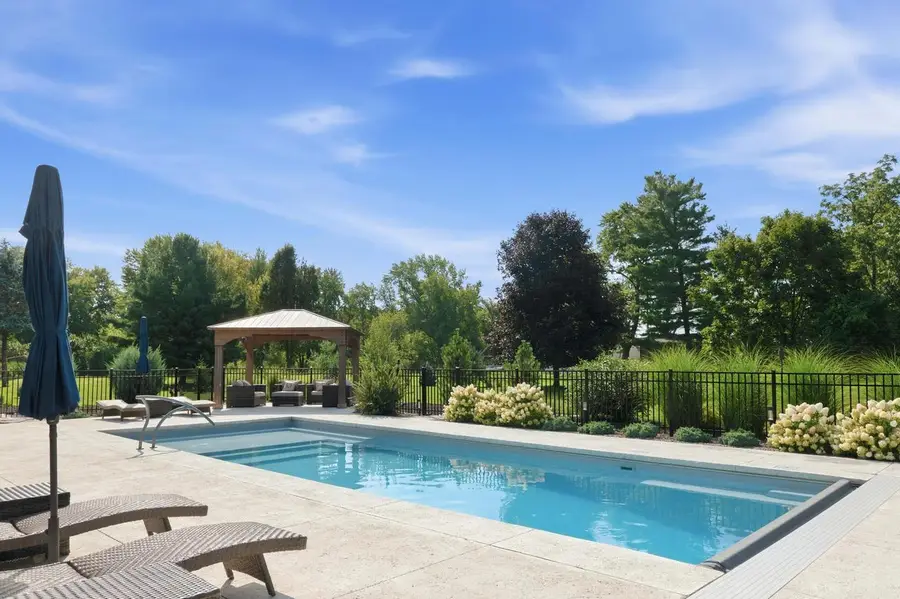 N64W38481 S Woodlake CIRCLE, Oconomowoc, WI 53066 - #2