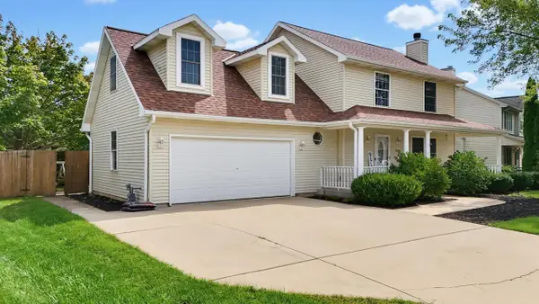 10348 S Robin LANE, Oak Creek, WI 53154