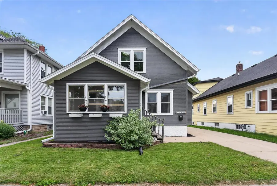 1729 Deane BOULEVARD, Racine, WI 53405 - #2