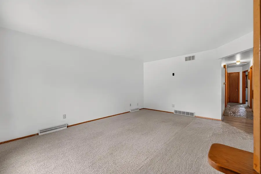 1252 S 40th STREET, West Milwaukee, WI 53215 - #3
