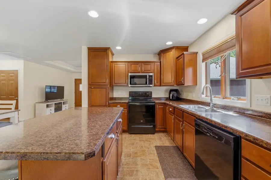 1103 Duke ESTATES, Kiel, WI 53042 - #3