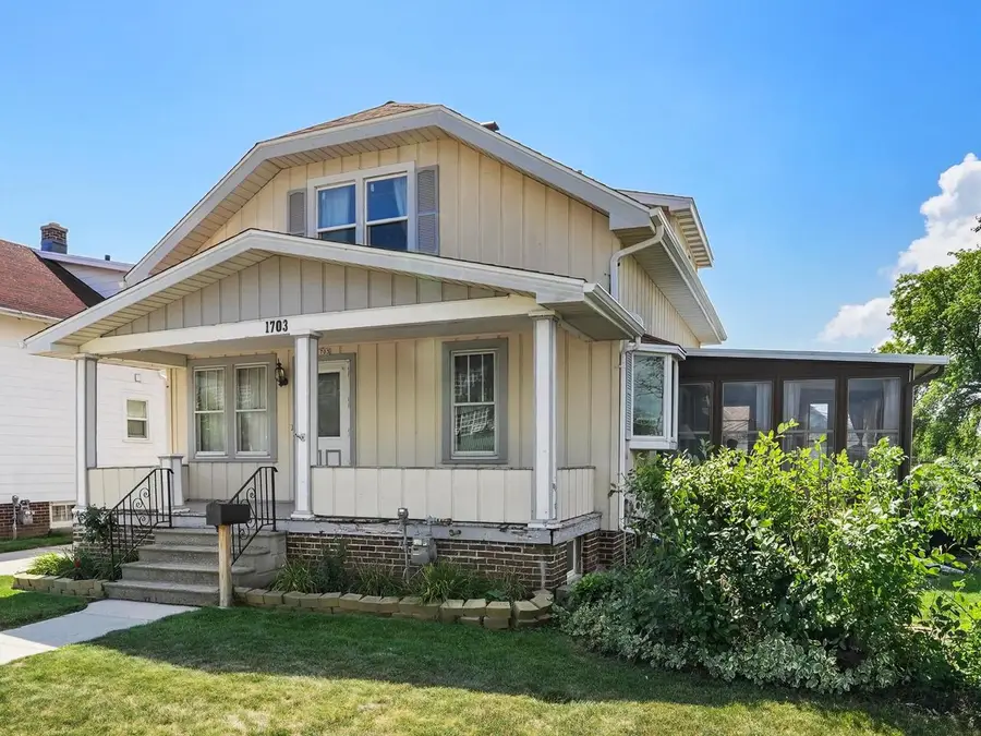 1703 North AVENUE, Sheboygan, WI 53083 - #3