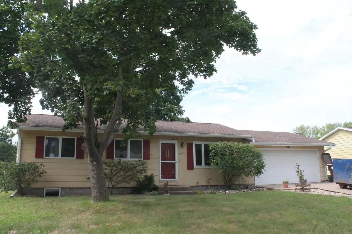 633 12th AVENUE N, Onalaska, WI 54650 - #1