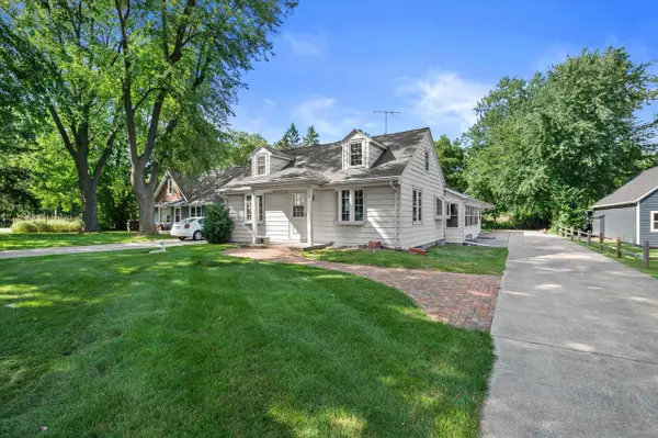 37738 Valley ROAD, Summit, WI 53066