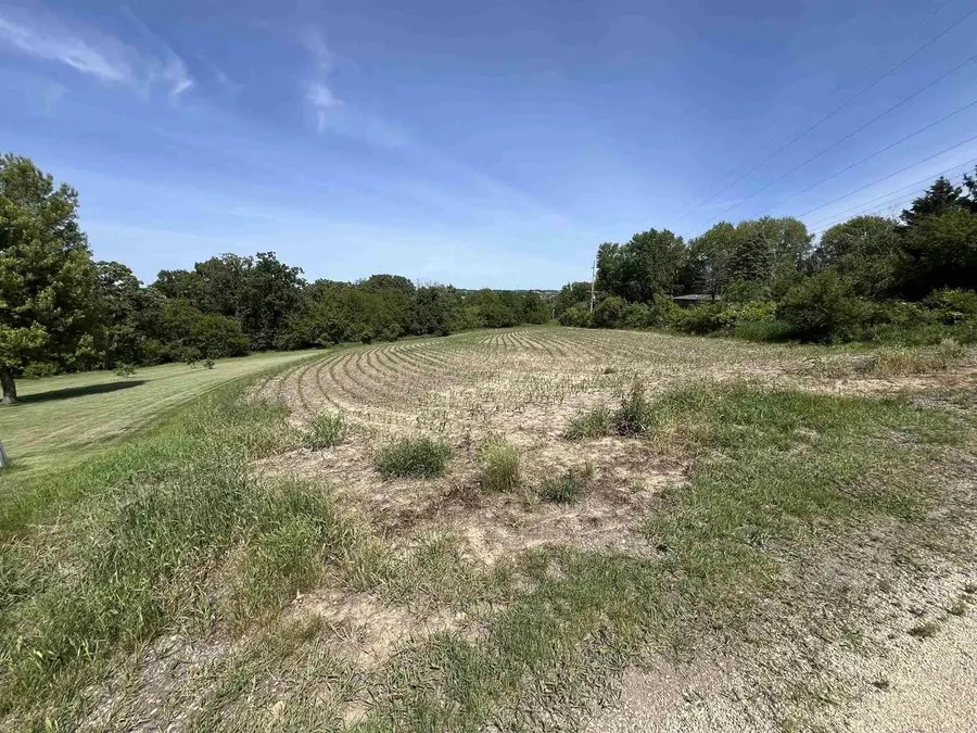 1473 Center STREET, Hartford, WI 53027 - #3