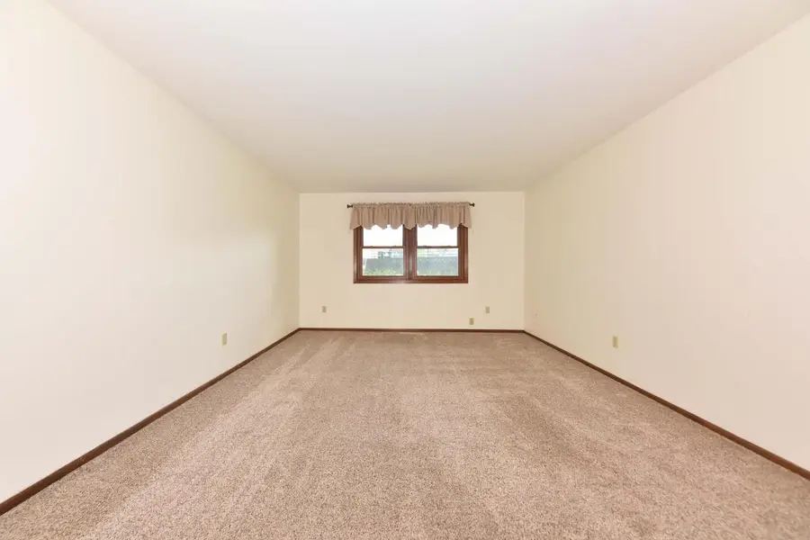 106 Tamarack CIRCLE, Hartford, WI 53027 - #3