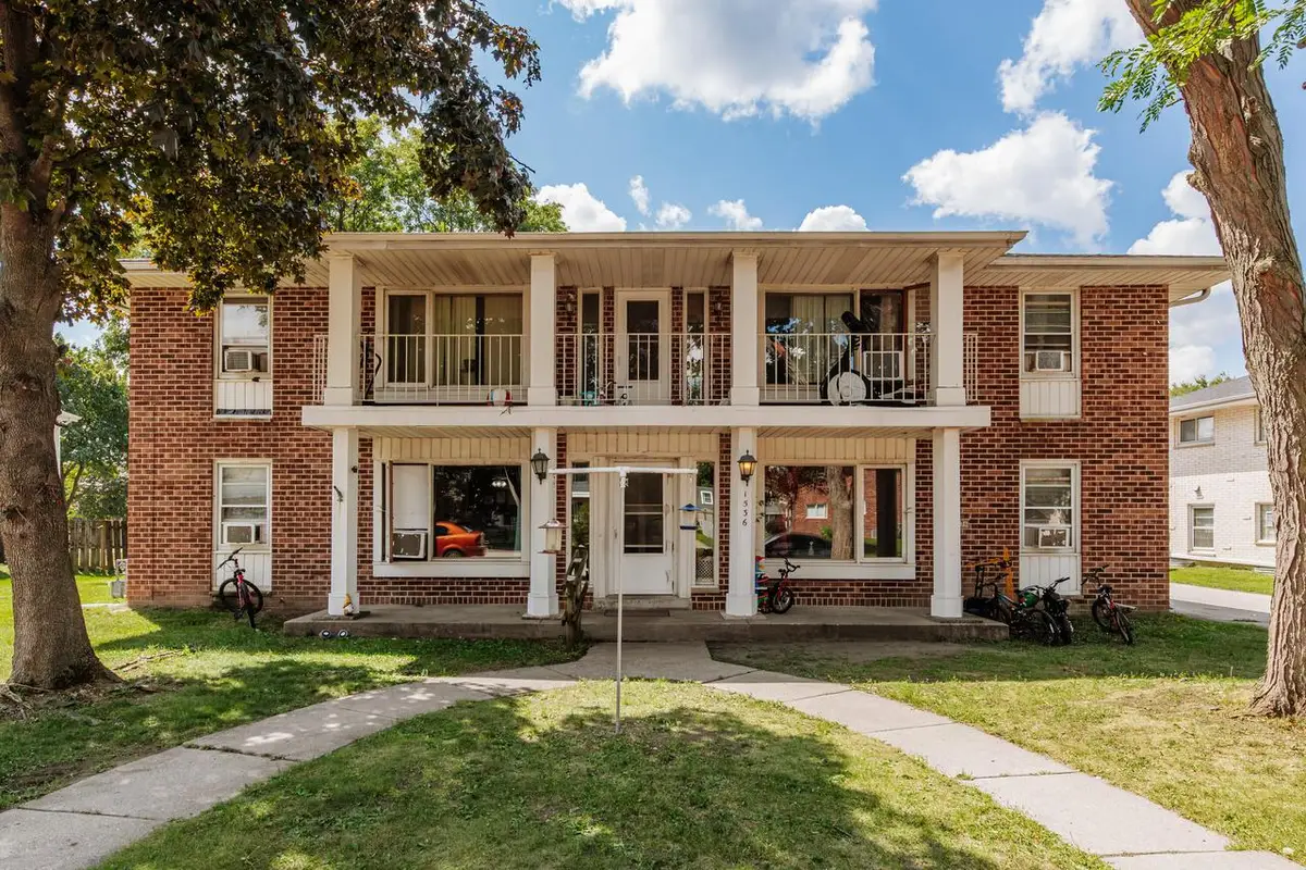1536 David LANE, Waukesha, WI 53189 - #1