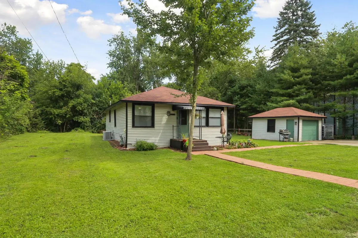 W924 Primrose ROAD, Genoa City, WI 53128 - #1