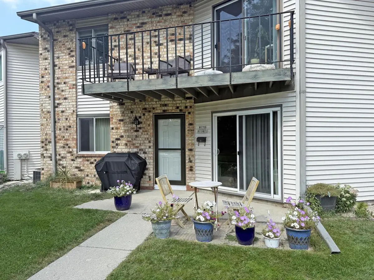 W170N11411 Armada DRIVE #5, Germantown, WI 53022 - #1