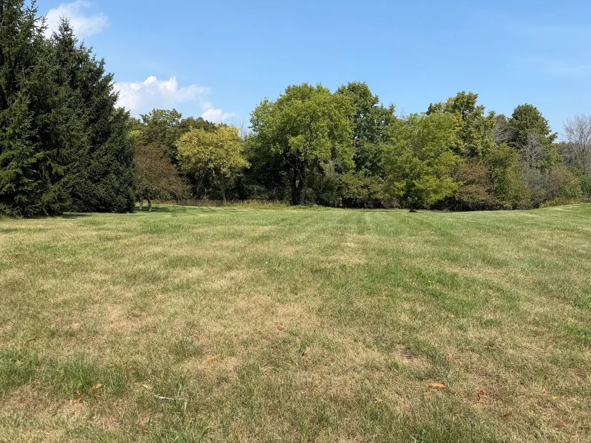 Lt3 ABBEY RIDGE LANE #Blk2, Manitowoc, WI 54220 - #1