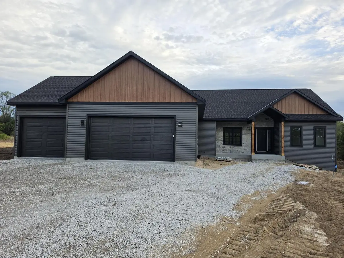 2377 Wallace Lake ROAD, West Bend, WI 53090 - #1