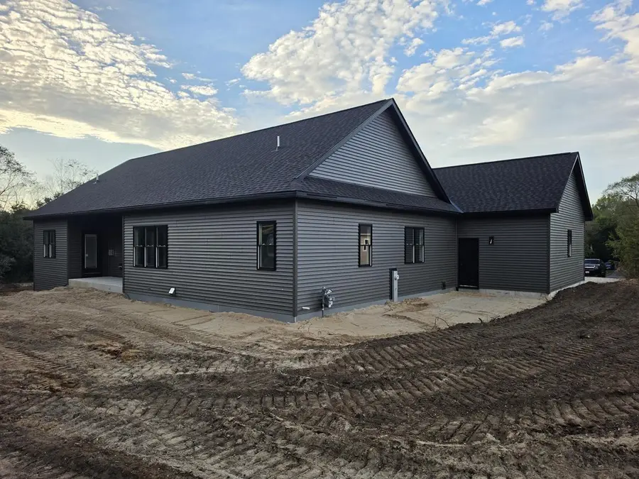 2377 Wallace Lake ROAD, West Bend, WI 53090 - #3