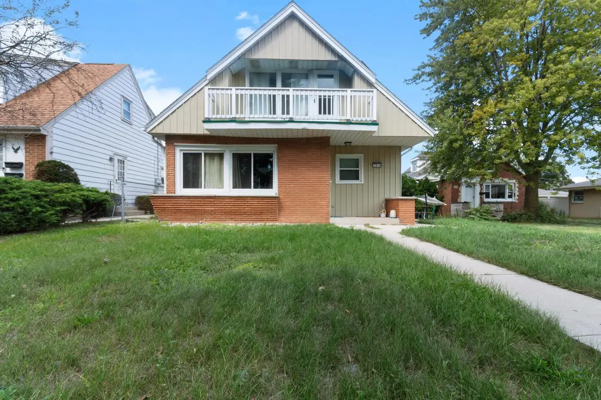 7810 W Howard AVENUE, Milwaukee, WI 53220 - #1