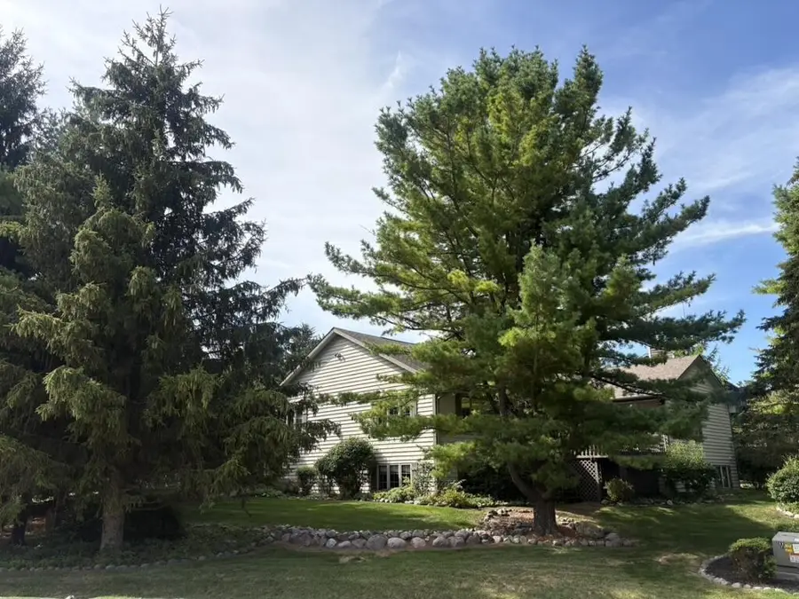 3989 Arrowhead COURT, Sheboygan, WI 53083 - #2