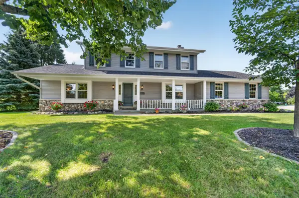W158N10439 Old Farm ROAD, Germantown, WI 53022