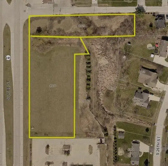 8920 S 27TH STREET, Oak Creek, WI 53154 - #1