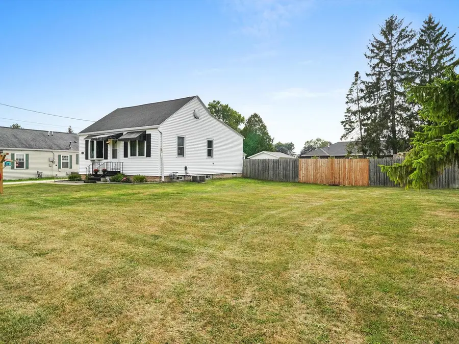1928 Herman ROAD, Manitowoc, WI 54220 - #3