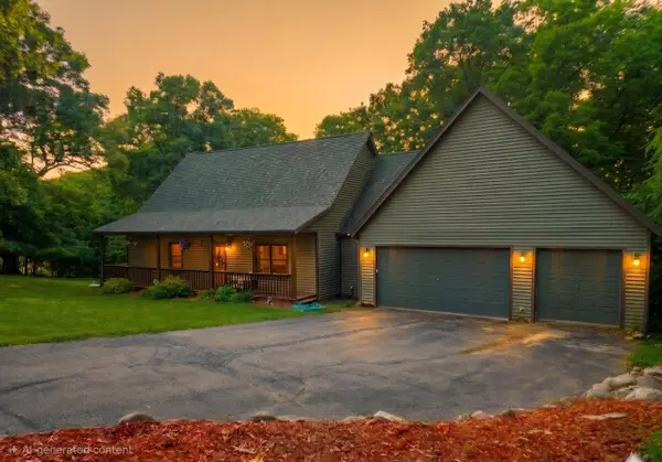 N5079 Sinissippi Point ROAD, Juneau, WI 53039