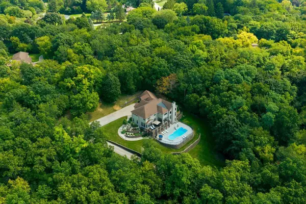 N41W28088 Glacier ROAD, Pewaukee, WI 53072