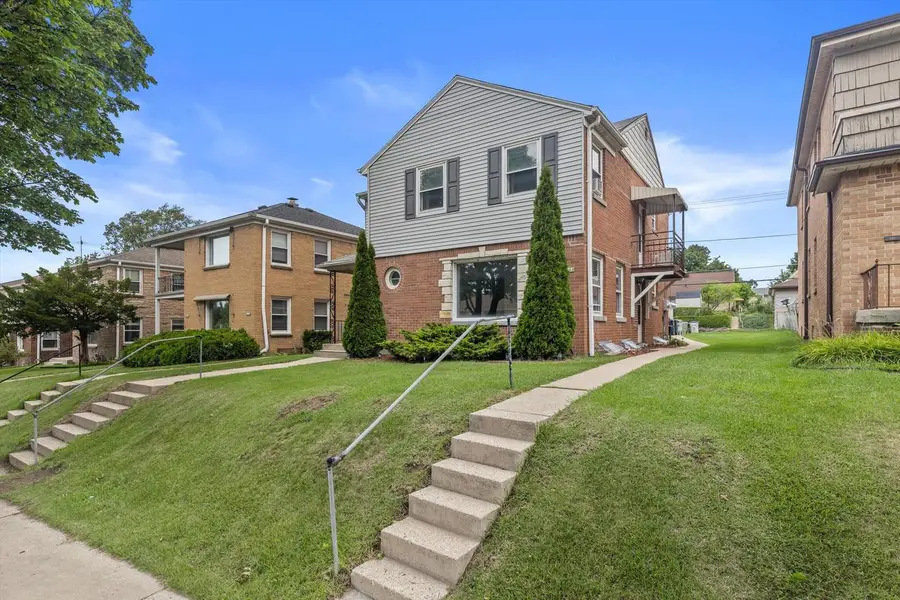 8306 W Center STREET, Milwaukee, WI 53222 - #3