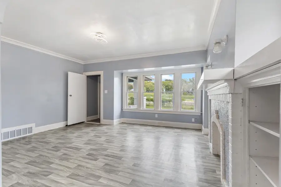 3259 N 8th STREET, Milwaukee, WI 53206 - #3