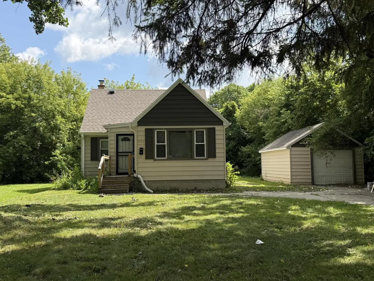 4742 N 46th STREET, Milwaukee, WI 53218 - #1
