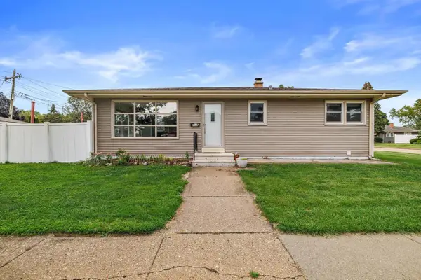2306 17th AVENUE, Kenosha, WI 53140
