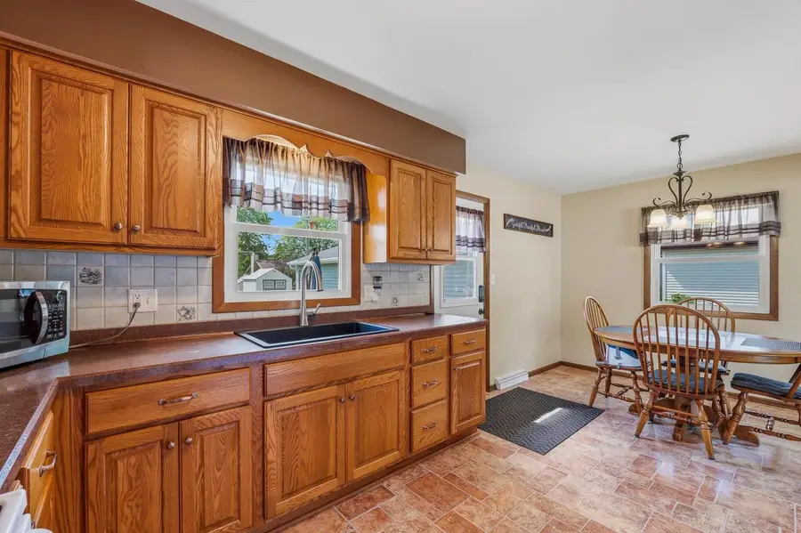 427 Airpark ROAD, Plymouth, WI 53073 - #3
