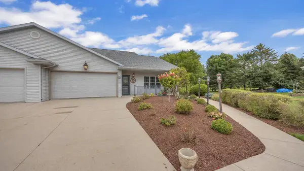 1402 Kaat LANE, Sheboygan, WI 53081