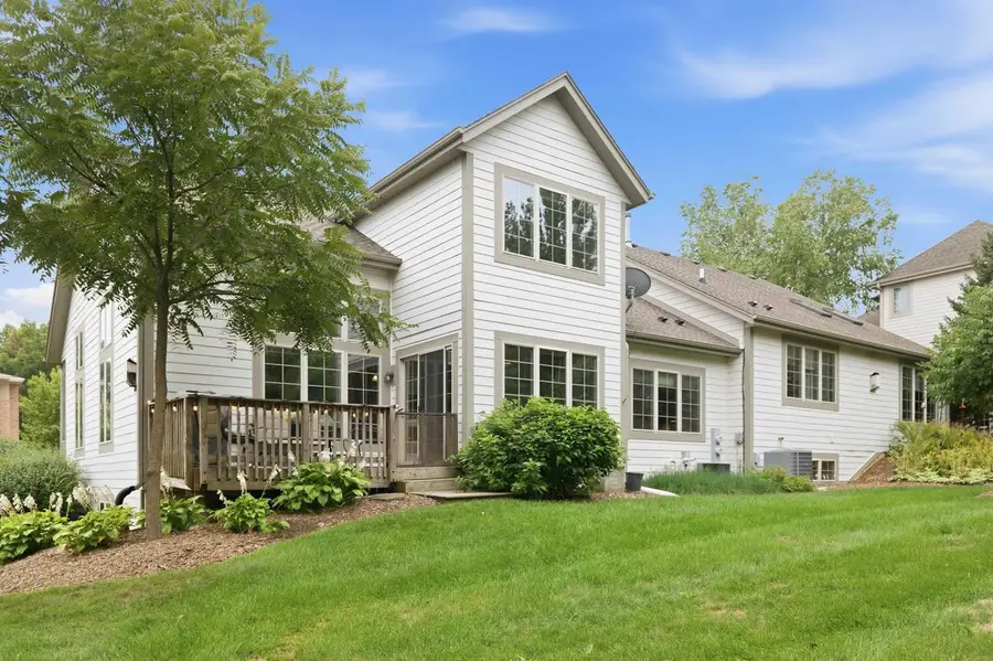 3610 Oak Valley LANE, Waukesha, WI 53188 - #2