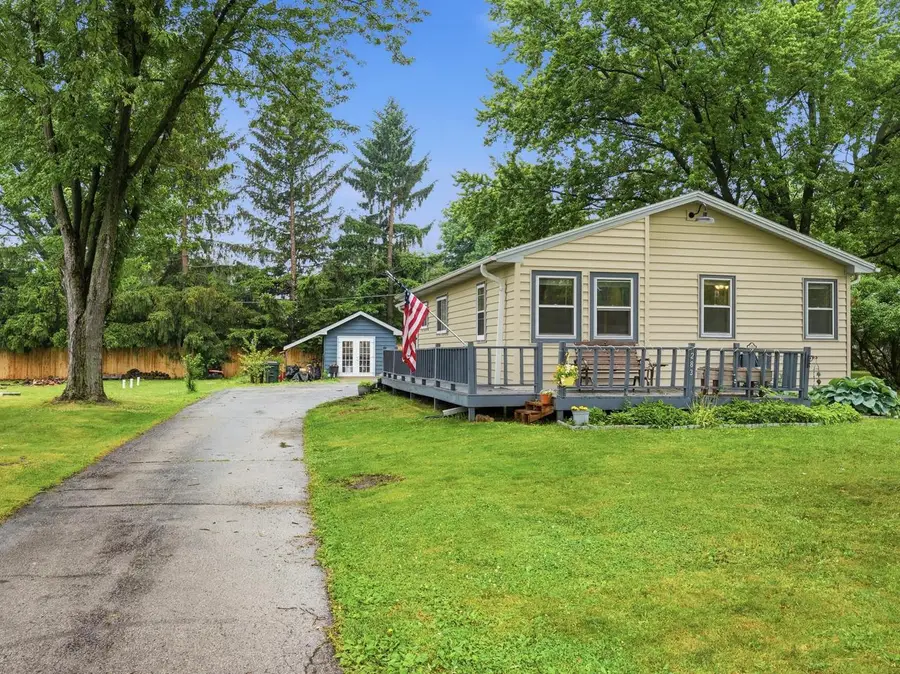 283 N Fairview AVENUE, North Prairie, WI 53153 - #2