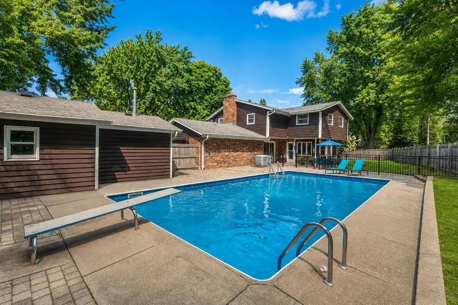 11550 N Meadowbrook DRIVE, Mequon, WI 53097 - #2