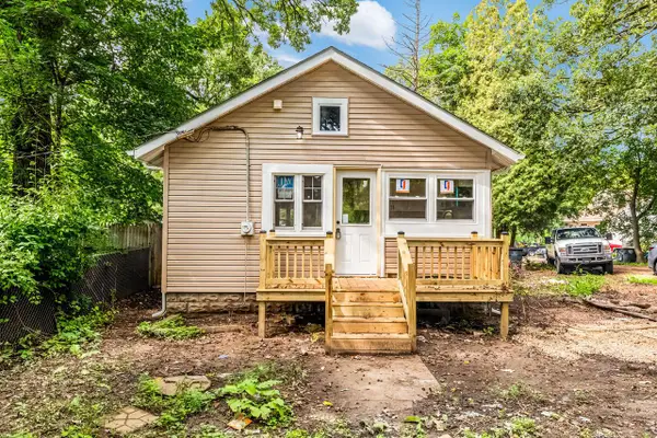 7910 305th AVENUE, Salem, WI 53168