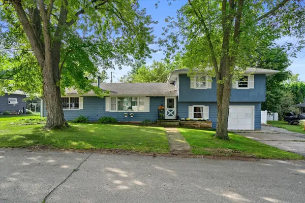 103 Fairview COURT, Fairwater, WI 53931